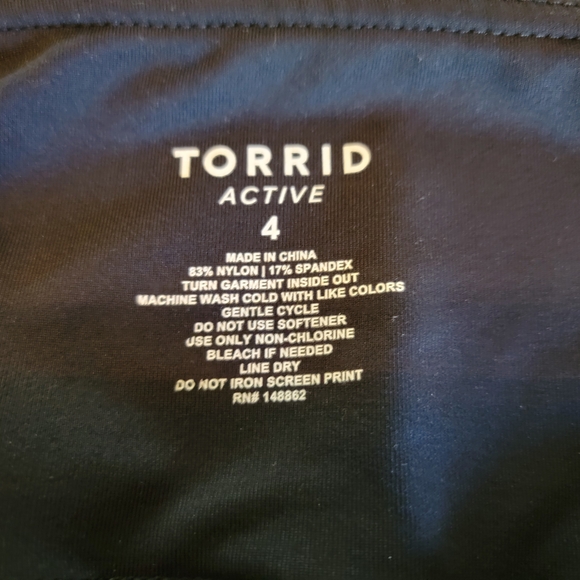 Torrid Performance Core Full Length Active Legging W Side Pockets Black Shimmer - Picture 9 of 13